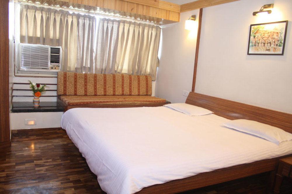 Hotel Treebo Trend Sahara Pune Esterno foto